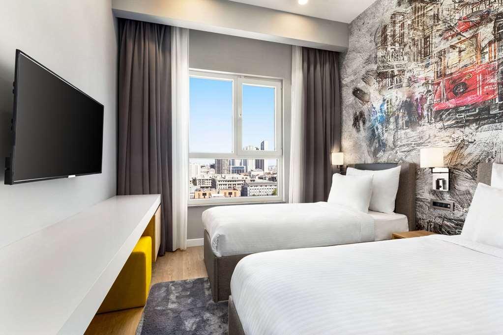 Days Inn & Suites By Wyndham Esenyurt Istanbul Room photo