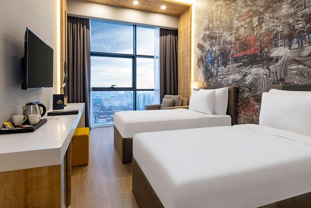Days Inn & Suites By Wyndham Esenyurt Istanbul Room photo